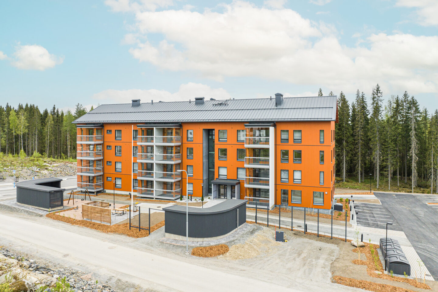 Asuntosäätiön Tampereen Ojalaan valmistunut asumisoikeuskohde Bäckströminkatu 1.